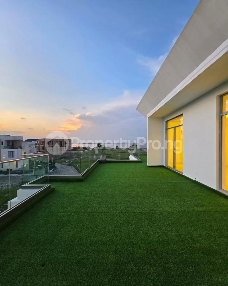 5 bedroom House for sale Osapa london Lekki Lagos