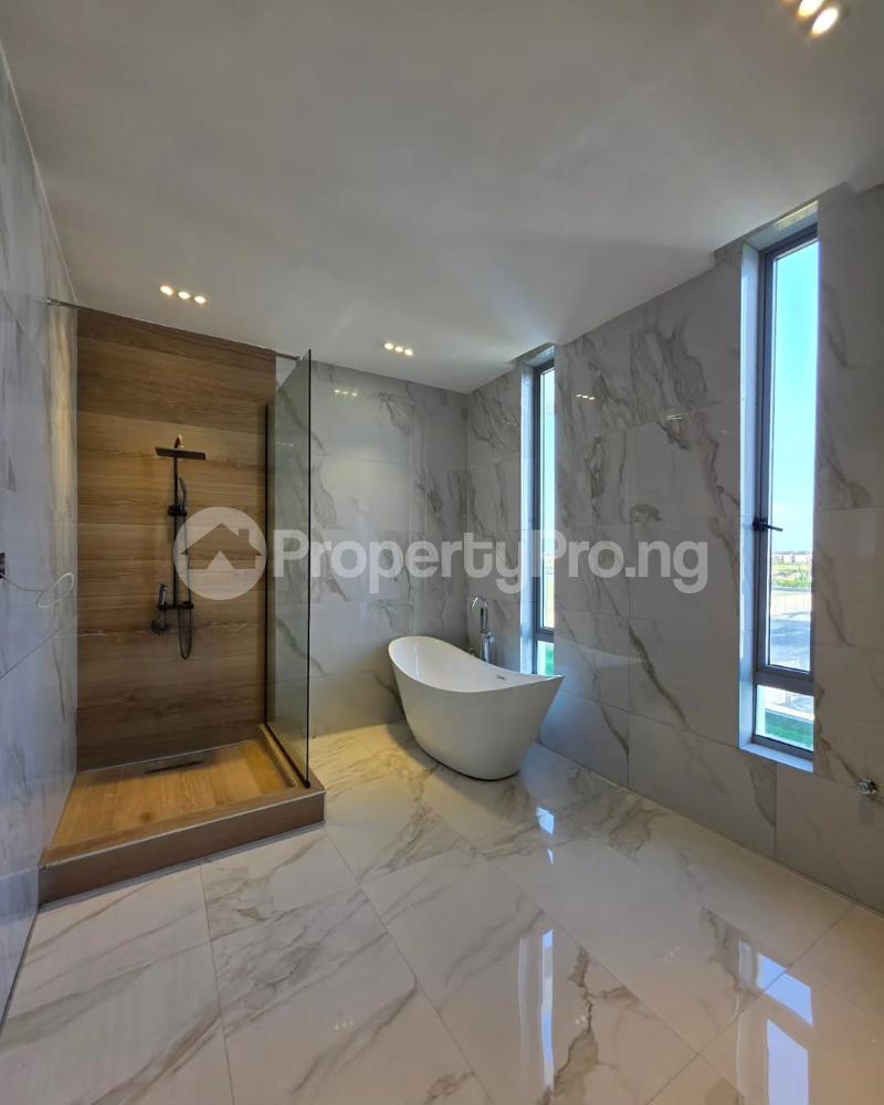 5 bedroom House for sale Osapa london Lekki Lagos