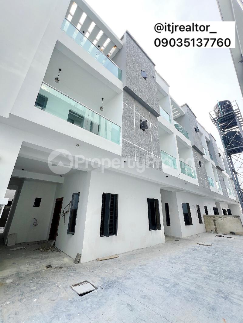 5 bedroom House for sale Ologolo Lekki Lagos
