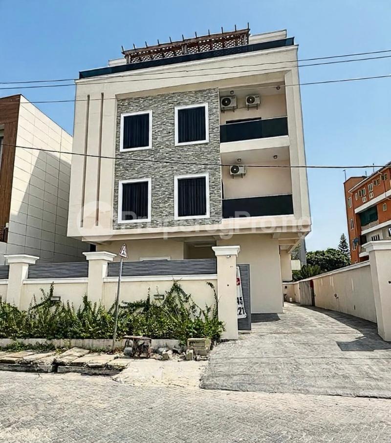 6 bedroom House for sale Lekki Phase 1 Lekki Lagos