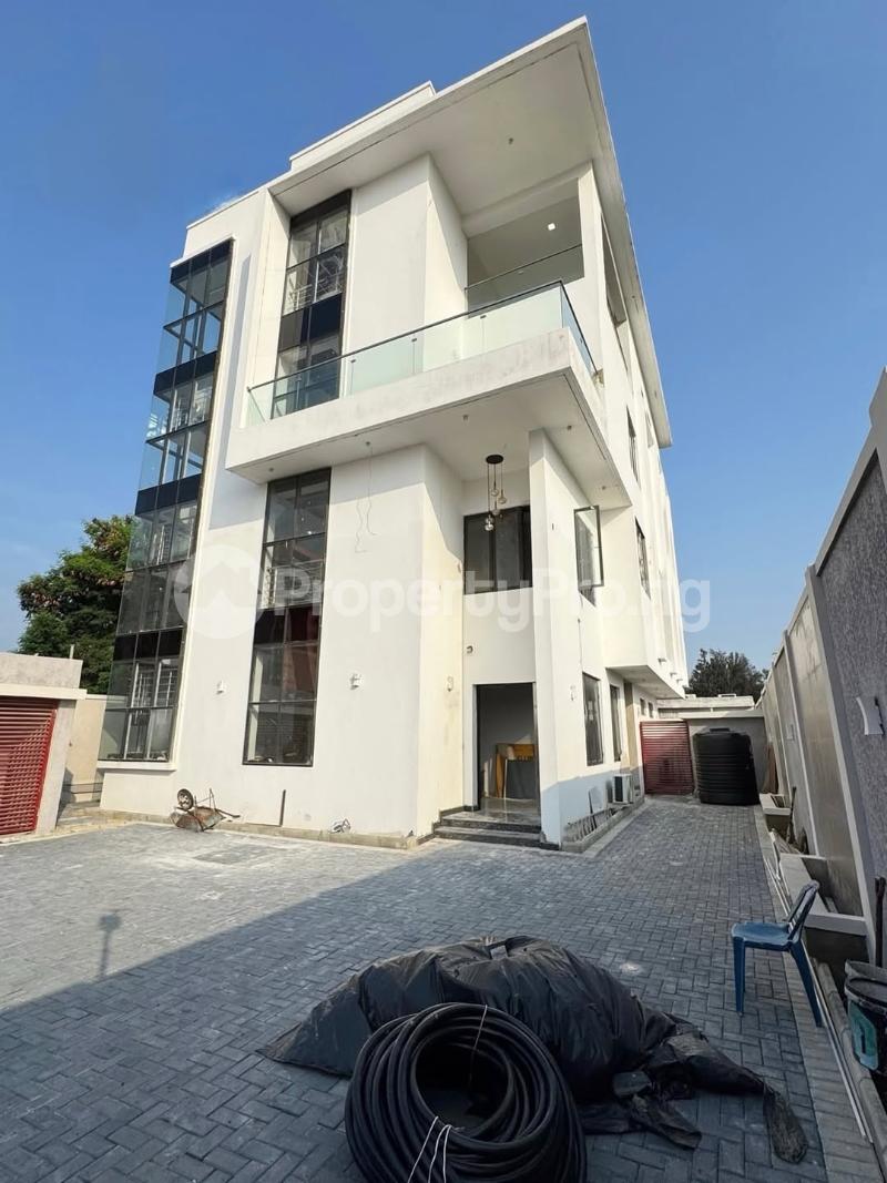 6 bedroom House for sale Banana Island Ikoyi Lagos