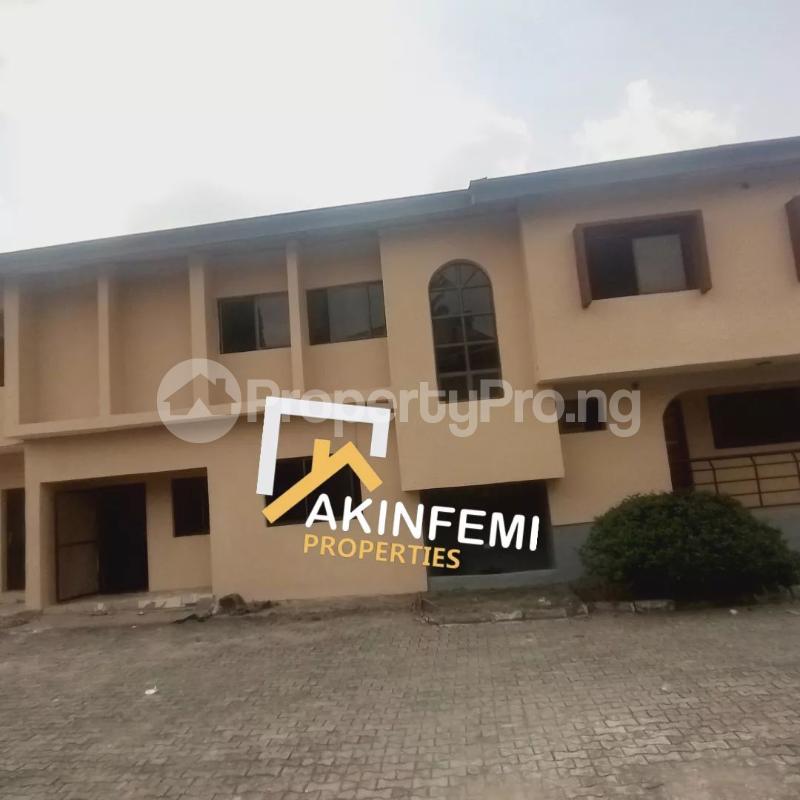 4 bedroom House for rent Agodi Gra Along Bodija Road, Ibadan Oyo
