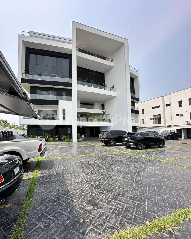 4 bedroom House for sale Ikoyi Lagos