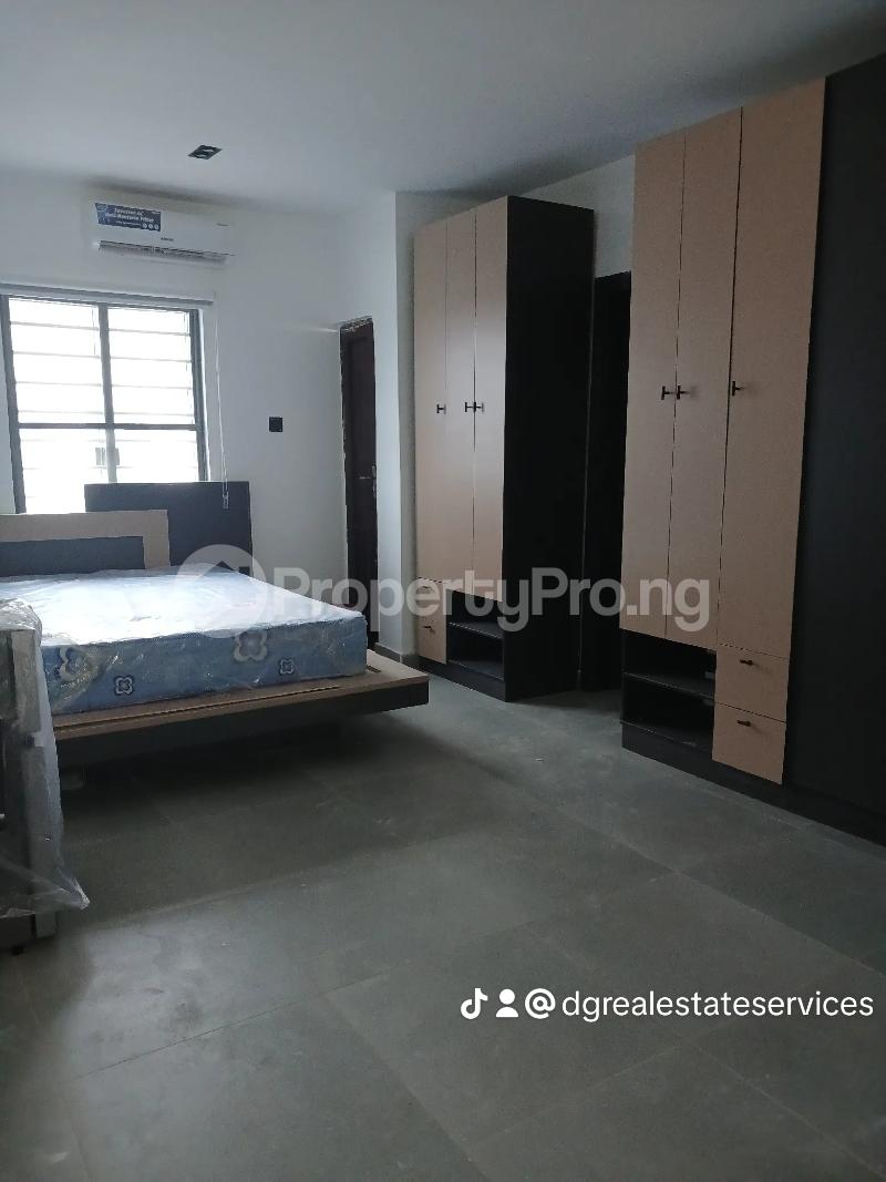 1 bedroom Flat / Apartment for rent Abule-Oja Yaba Lagos