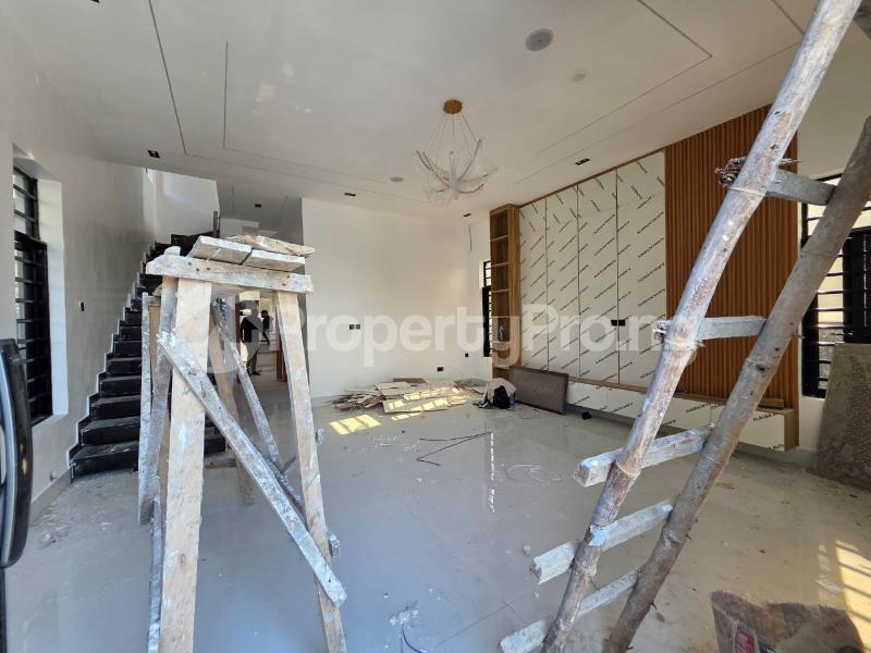 5 bedroom House for sale Thomas estate Ajah Lagos