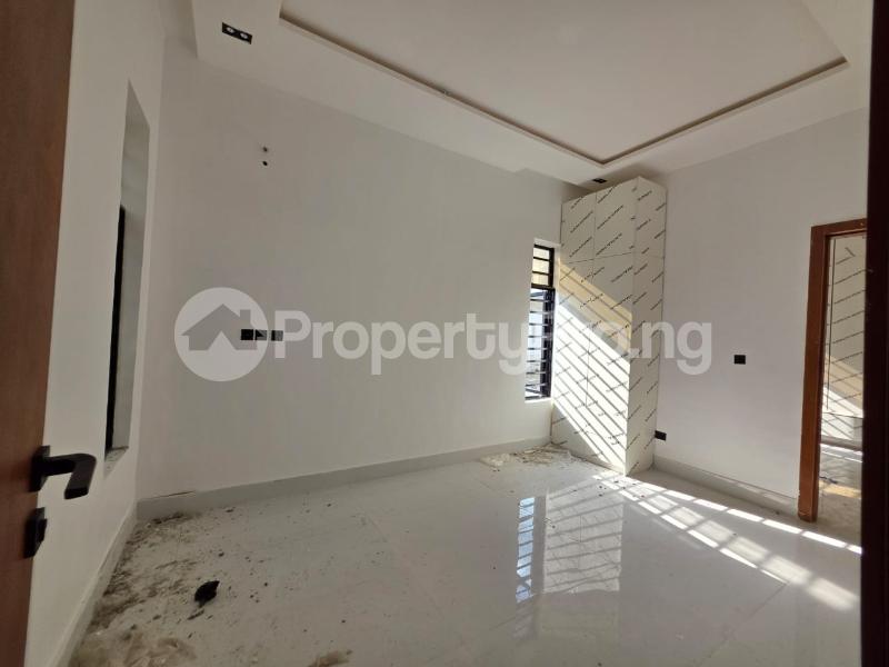 5 bedroom House for sale Thomas estate Ajah Lagos