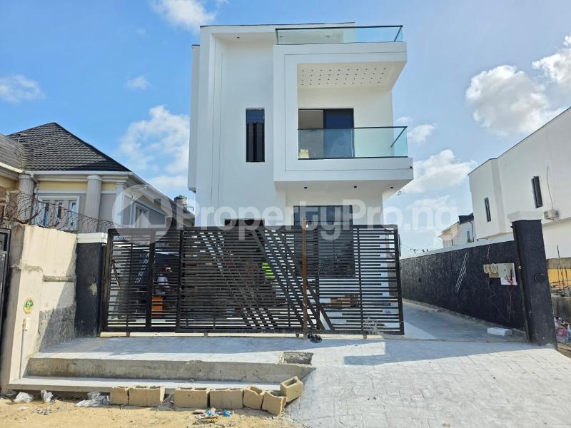 5 bedroom House for sale Thomas estate Ajah Lagos