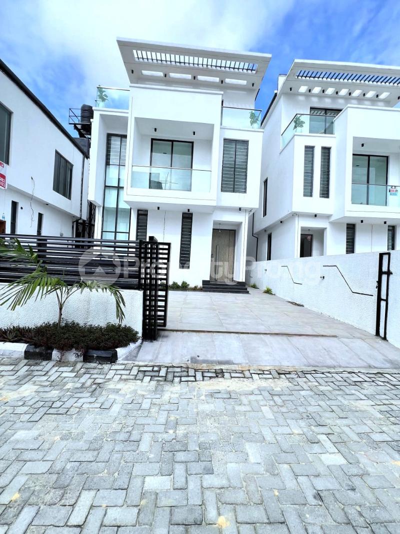 5 bedroom House for sale Chevron Drive Lekki Lagos