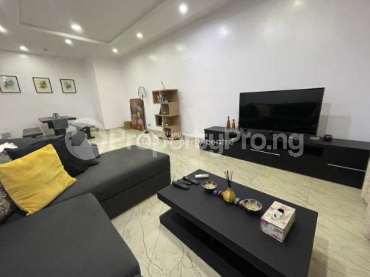 2 bedroom Flat / Apartment for shortlet Tokunbo Adesanya Close Lekki Phase 1 Lekki Lagos