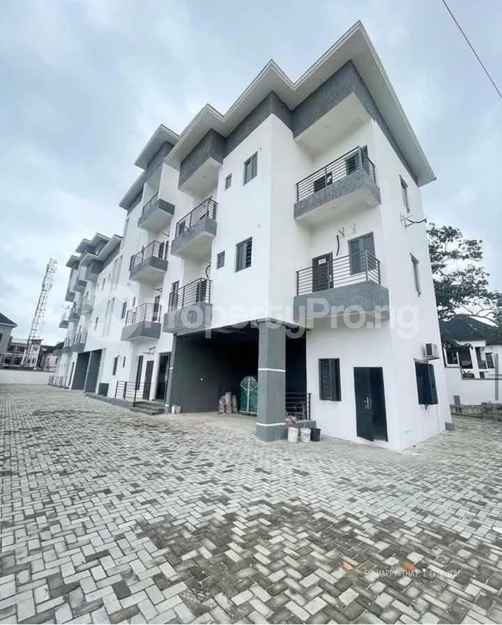 3 bedroom Flat / Apartment for sale chevron Lekki Lagos