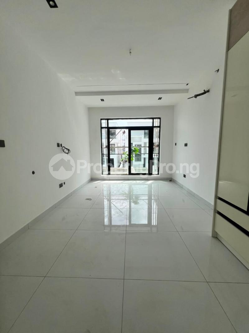 3 bedroom Flat / Apartment for sale Lekki Phase 1 Lekki Lagos