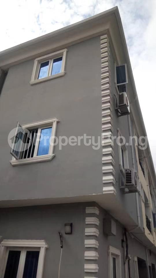 4 Bedroom Flat / Apartment in Onike Yaba Lagos Flat / Apartment for
