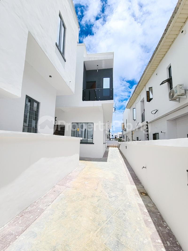 4 bedroom House for sale Ajiwe Ajah Lagos - 0