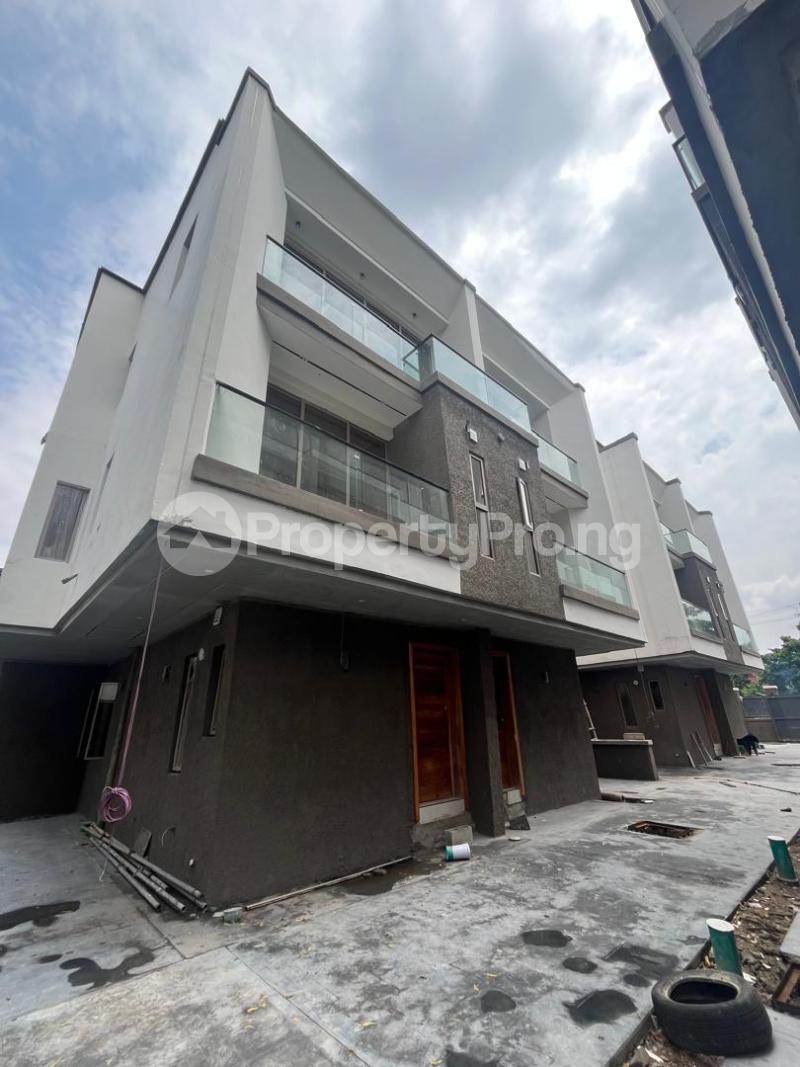 4 bedroom House for sale Adeniyi Jones Ikeja Lagos