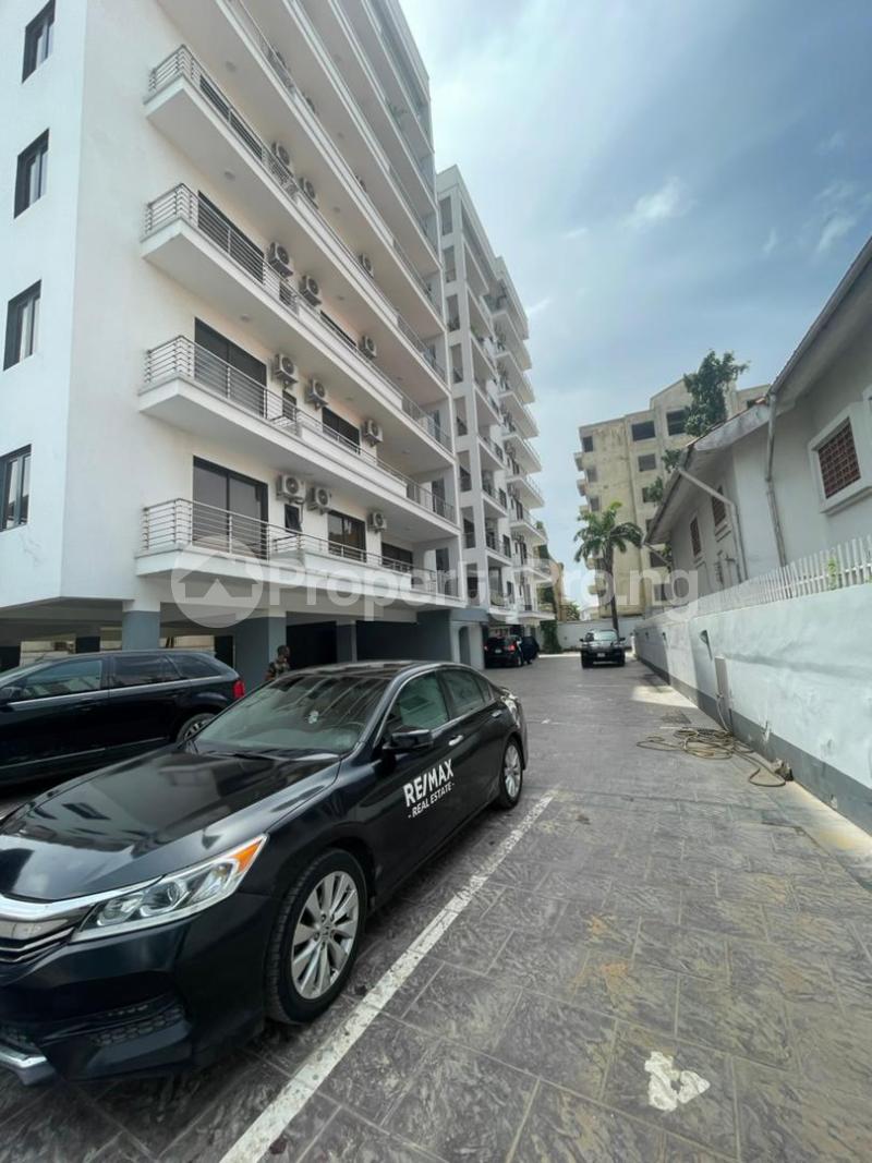 3 bedroom Flat / Apartment for rent Off Ahmadu Bello Way Ahmadu Bello Way Victoria Island Lagos