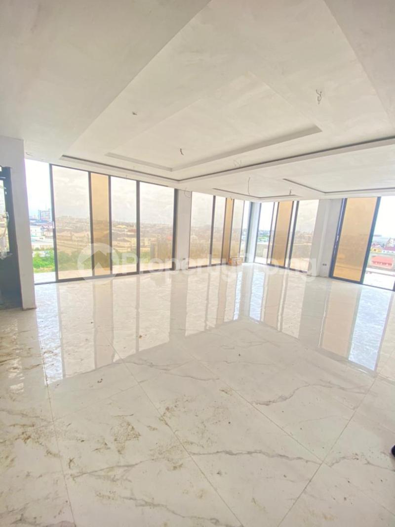 4 bedroom Flat / Apartment for sale Lekki Phase 1 Lekki Lagos