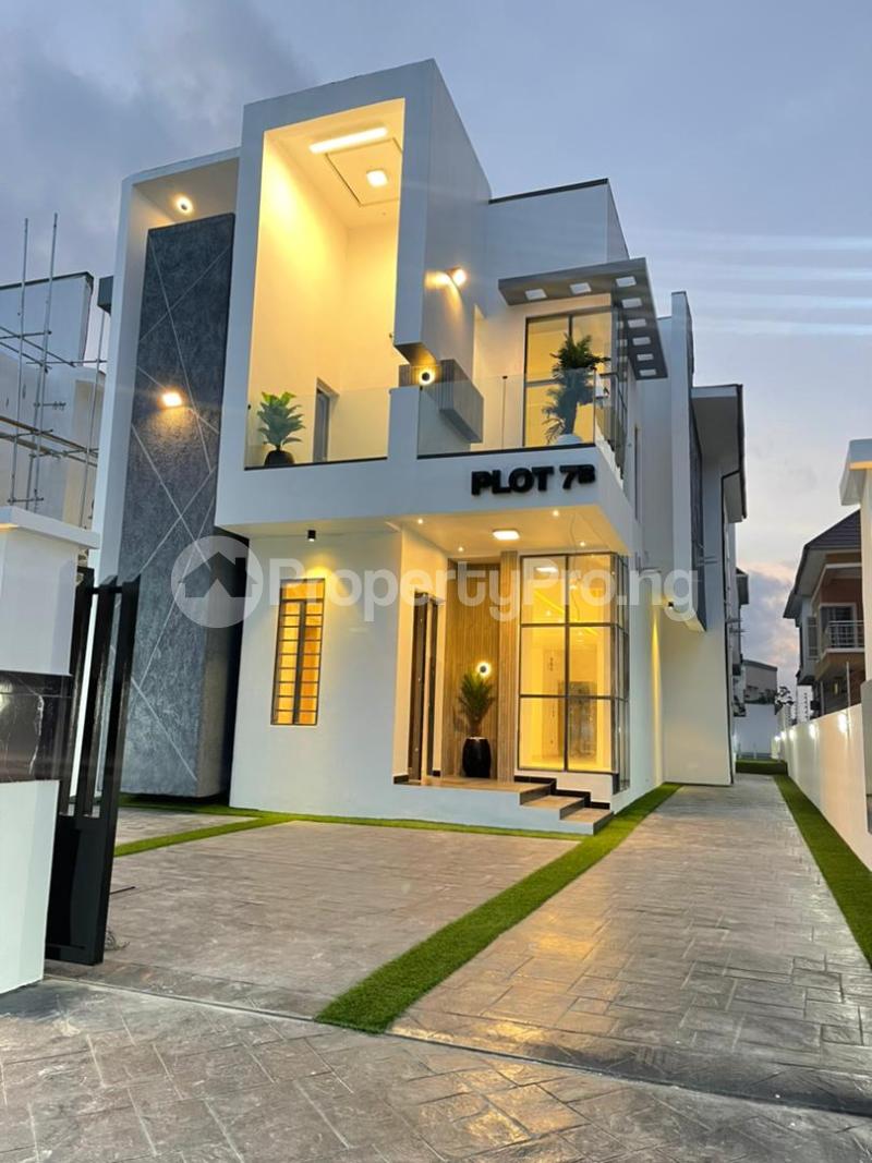 5 bedroom House for sale Ologolo Lekki Lagos
