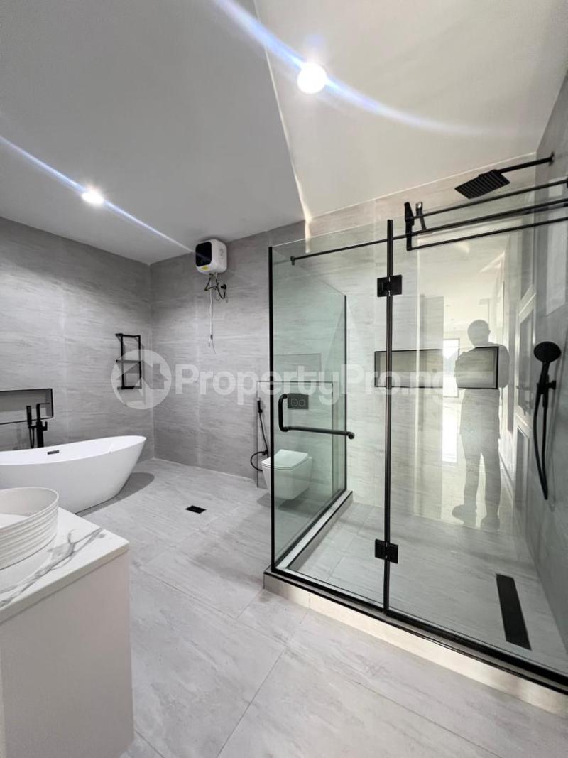 5 bedroom House for sale orchid Lekki Lagos