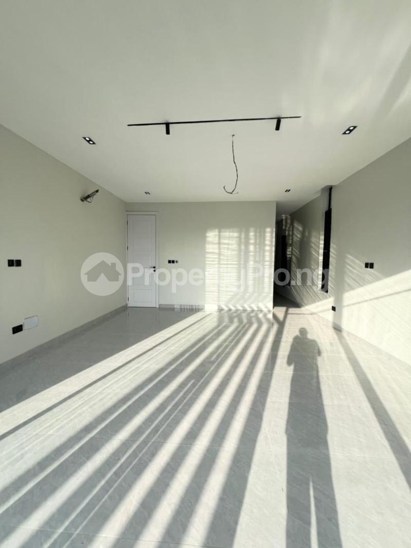 5 bedroom House for sale orchid Lekki Lagos