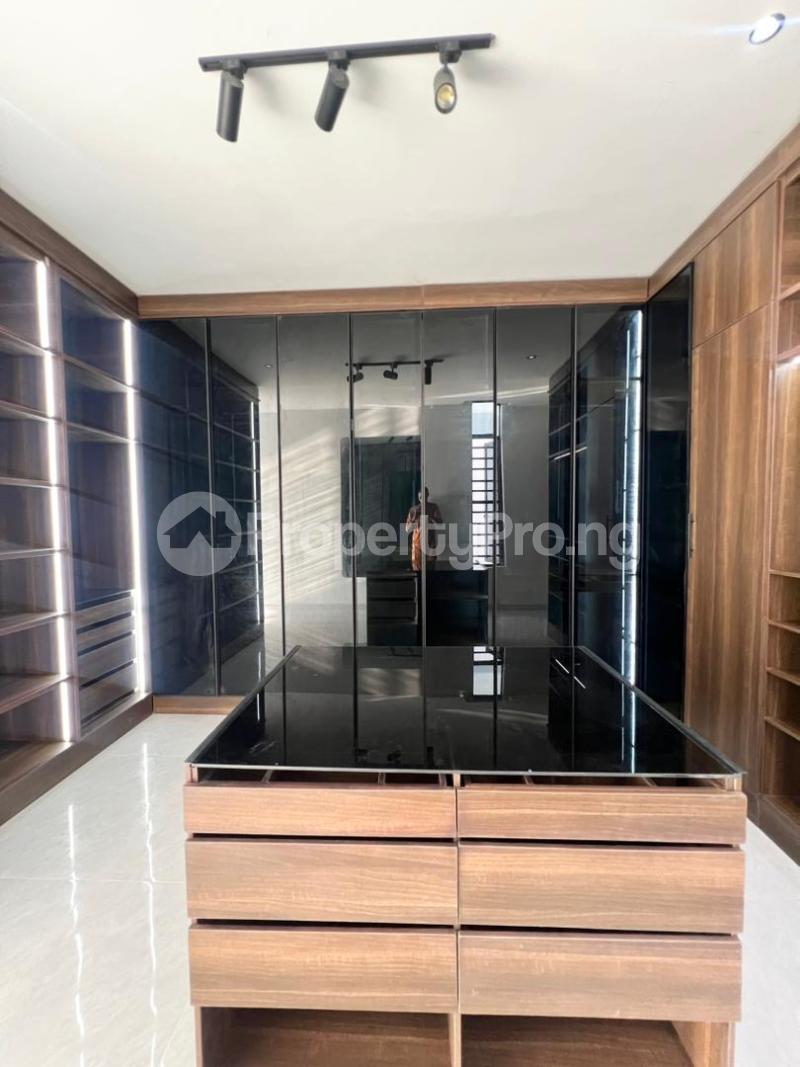 5 bedroom House for sale orchid Lekki Lagos