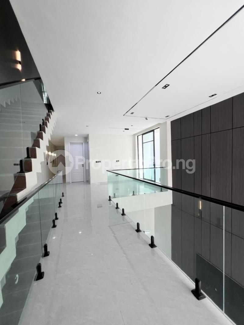 5 bedroom House for sale orchid Lekki Lagos