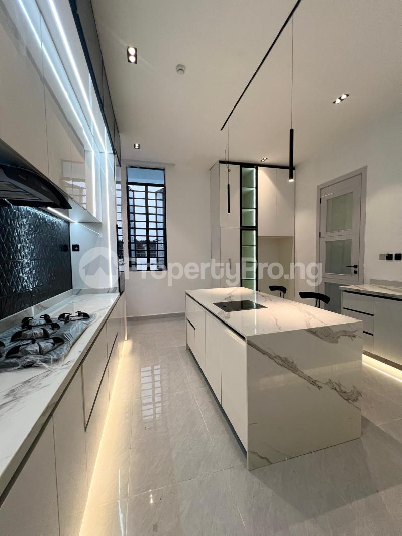 5 bedroom House for sale orchid Lekki Lagos