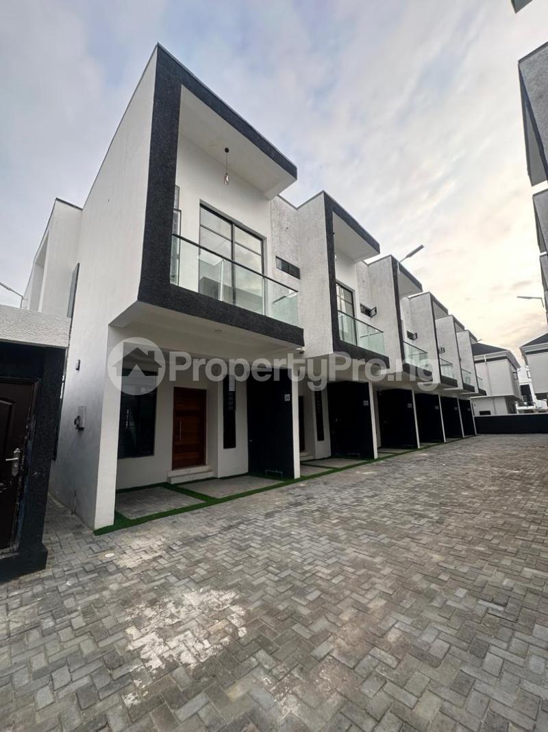 3 bedroom House for sale Ikota Lekki Lagos