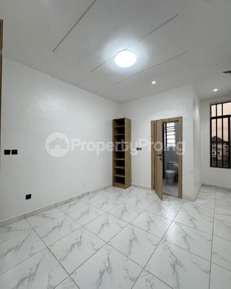 2 bedroom House for sale Ologolo Lekki Lagos