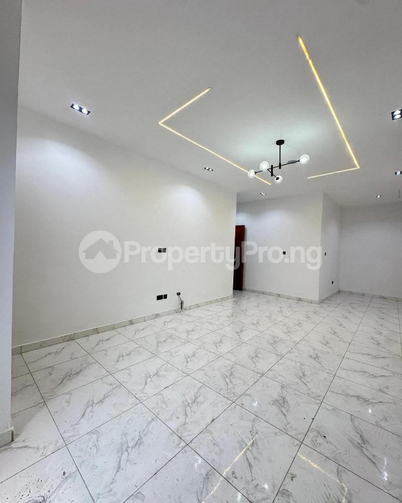 2 bedroom House for sale Ologolo Lekki Lagos