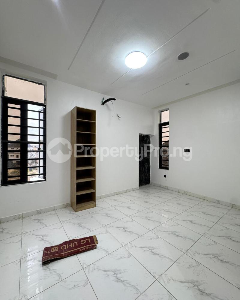 2 bedroom House for sale Ologolo Lekki Lagos