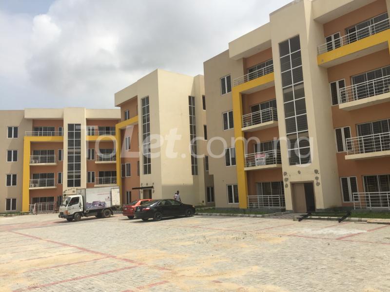 3 bedroom Flat / Apartment for rent Off Admiralty Road Lekki Phase 1 Lekki Lagos