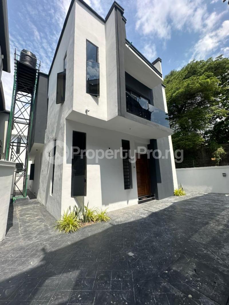 4 bedroom House for sale chevron Lekki Lagos