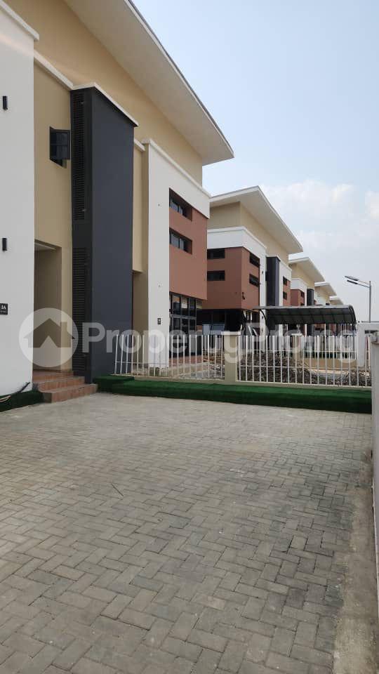 4 bedroom House for rent Avenue Estate, Ogudu Phase2, Ogudu Ogudu Lagos