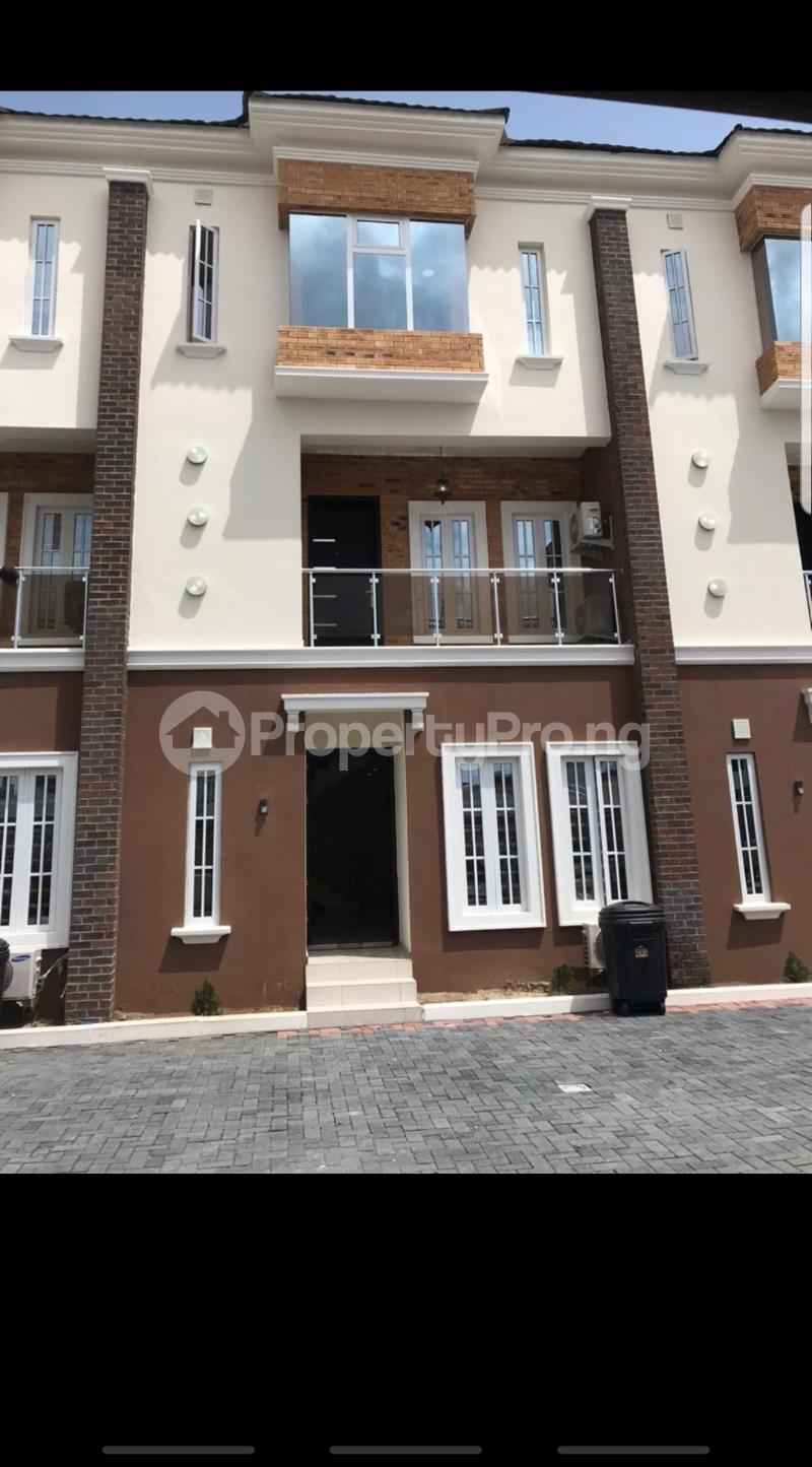 5 bedroom House for sale In A Gates Residential Estate Compound Inside Oniru Estare ONIRU Victoria Island Lagos