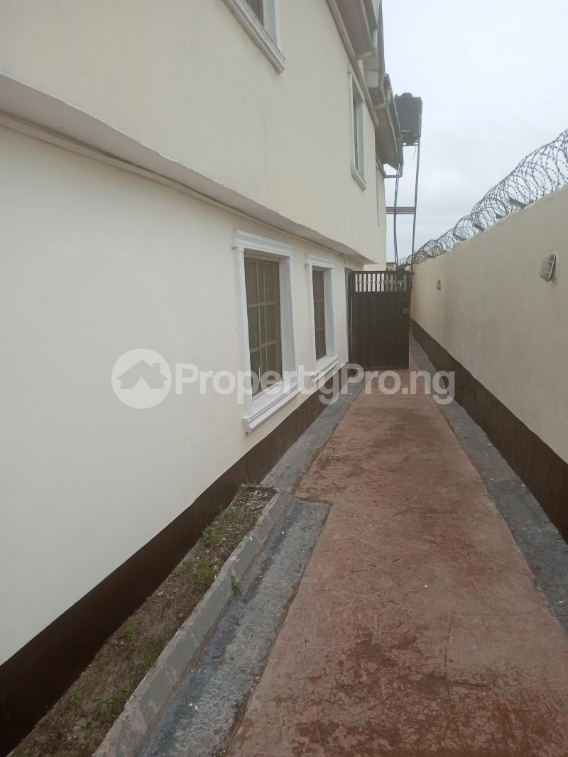 Flat / Apartment for rent Off Estate Road, Alapere Kosofe/Ikosi Lagos