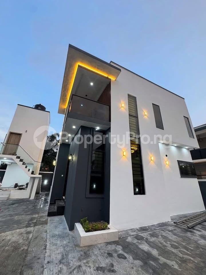 4 bedroom House for sale Shell Cooperative Estate, Eliozu Port Harcourt Rivers