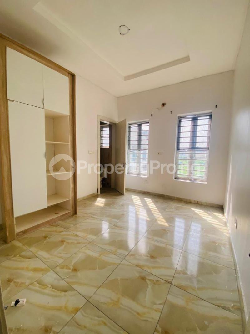 1 bedroom Flat / Apartment for rent In An Estate Osapa london Lekki Lagos