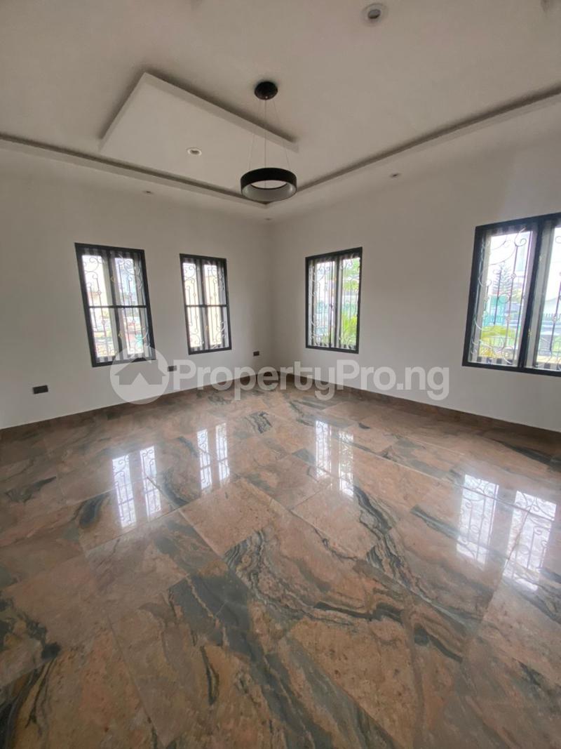 5 bedroom House for rent Victoria Park Estate Osapa london Lekki Lagos