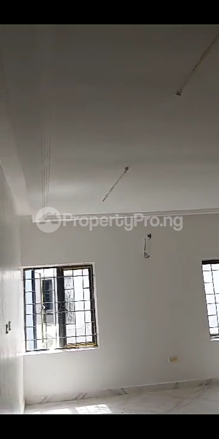 2 Bedroom Flat / Apartment in Lugbe Abuja Flat / Apartment for rent