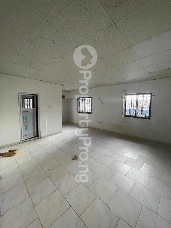 Flat / Apartment for rent  Igbo-efon Lekki Lagos