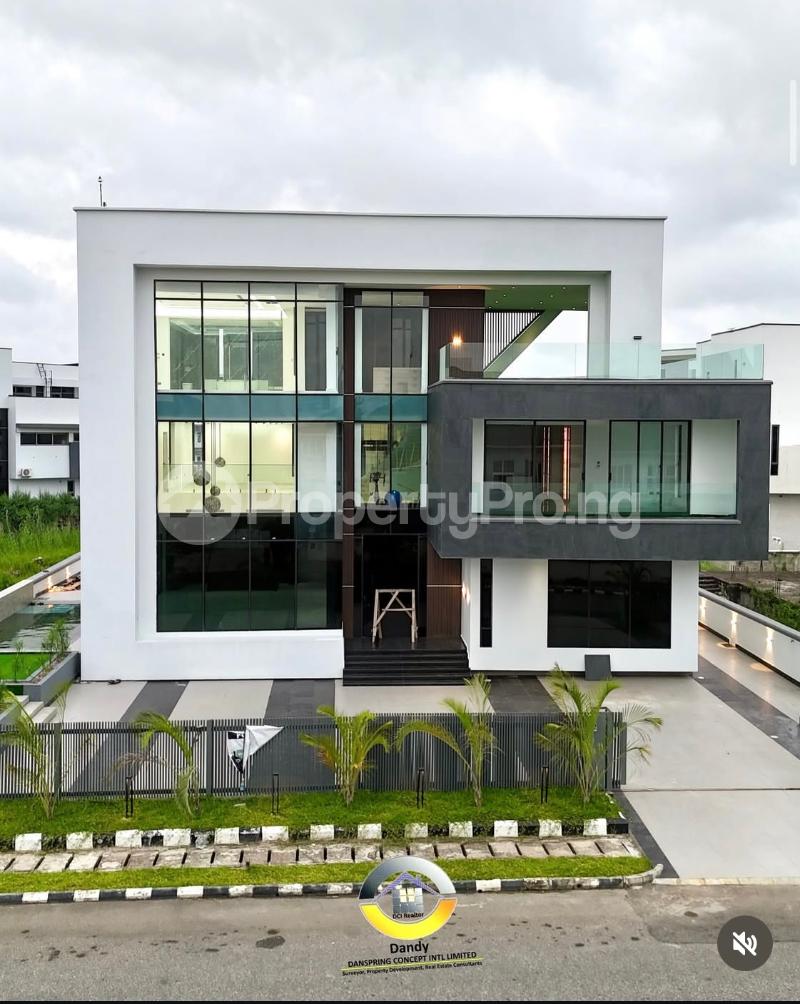 5 bedroom House for sale Osapa london Lekki Lagos