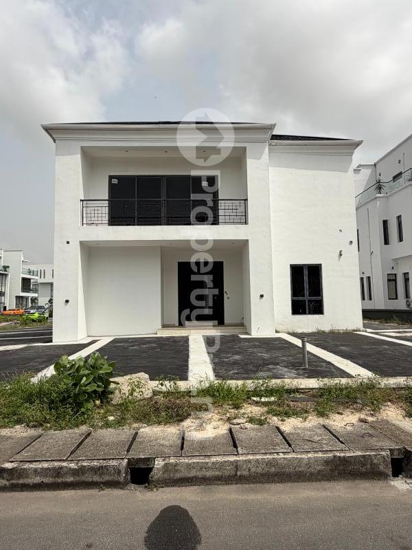 5 bedroom House for sale Cowrie Creek Estate, Ikate Lekki Lagos