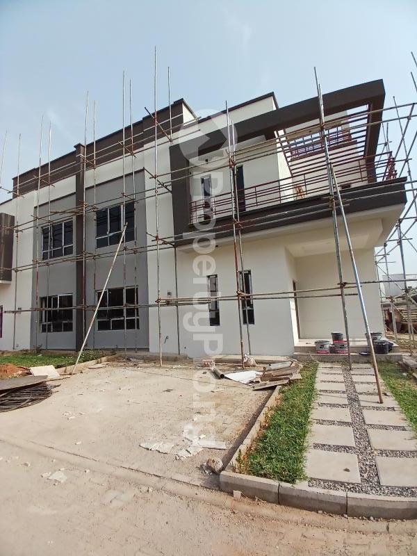 4 bedroom House for sale Diplomatic Zone Guzape Abuja