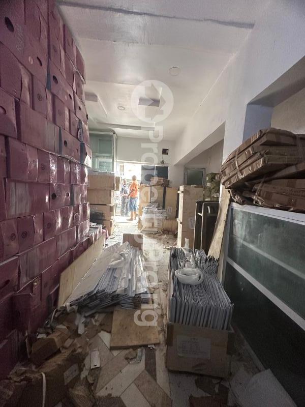 Commercial Property for rent Off Herbert Macaulay Way, Yaba Lagos - 0
