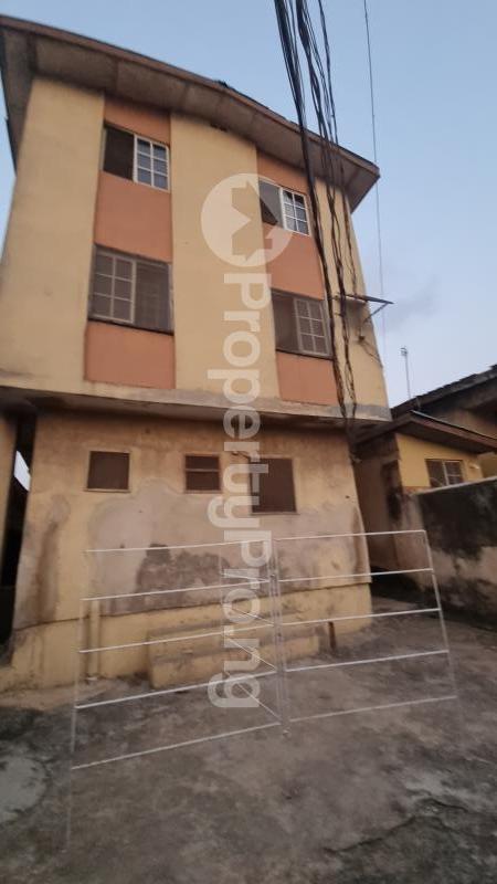 2 bedroom House for sale Off Ajayi Aina, Ifako-gbagada Gbagada Lagos