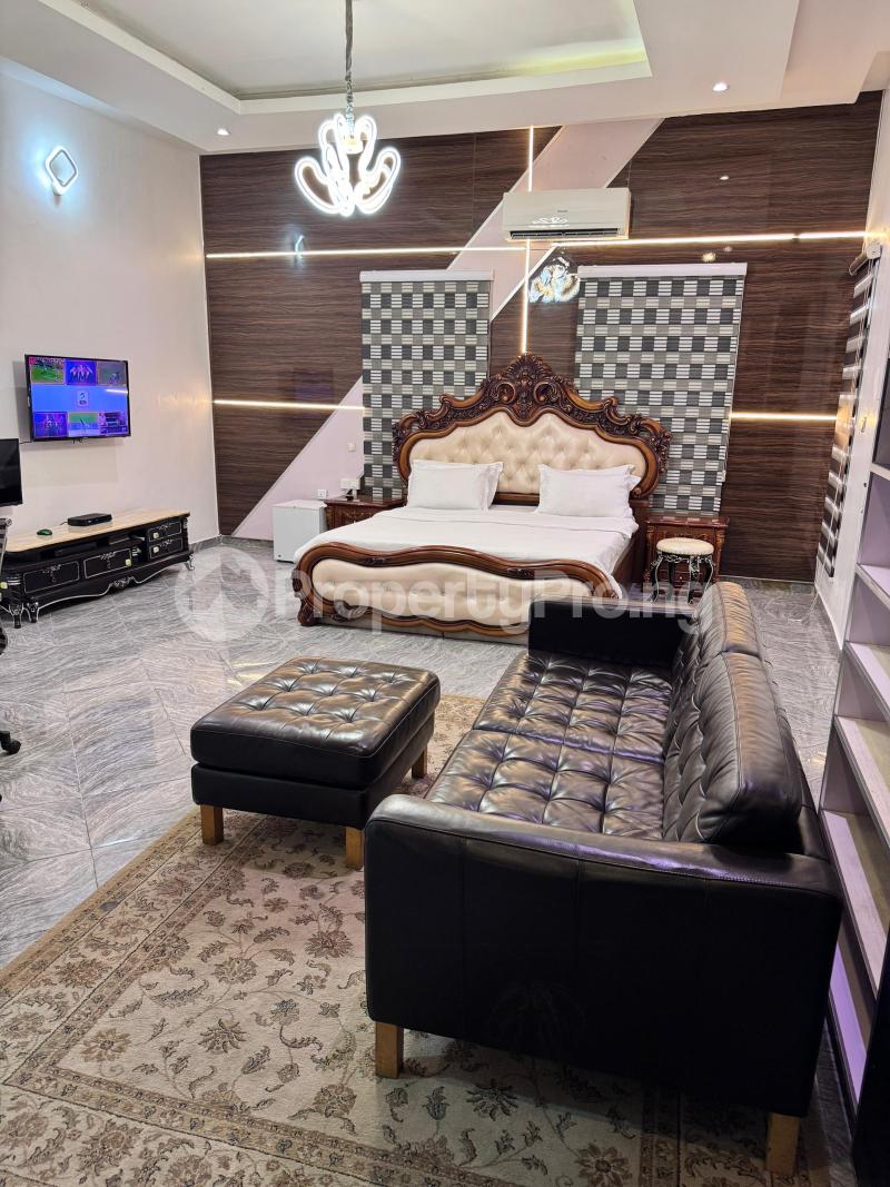 4 bedroom House for shortlet Idado Lekki Lagos