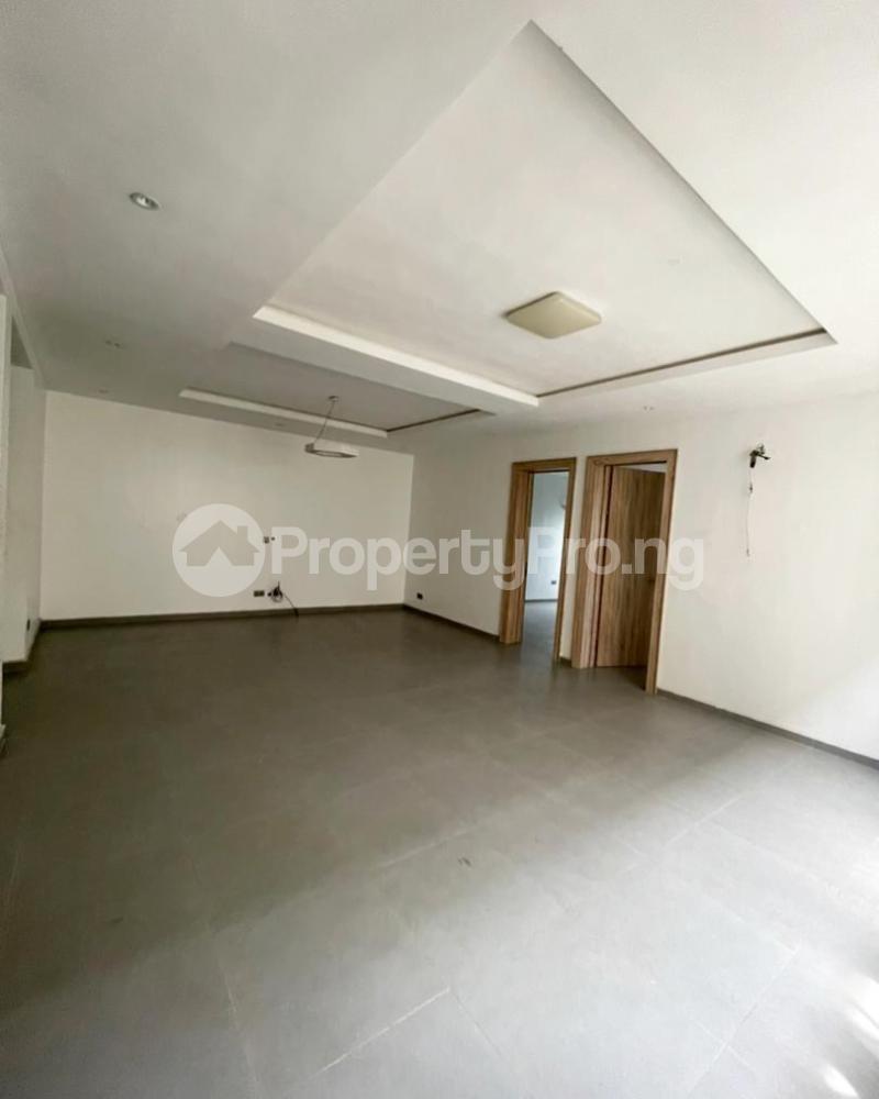 2 bedroom Flat / Apartment for rent The Property Located Within A Good Neighborhood Ikate Lekki Lagos