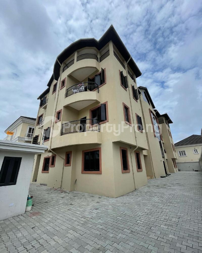 3 bedroom Flat / Apartment for rent Elf Bus Stop Lekki Phase 1 Lekki Lagos