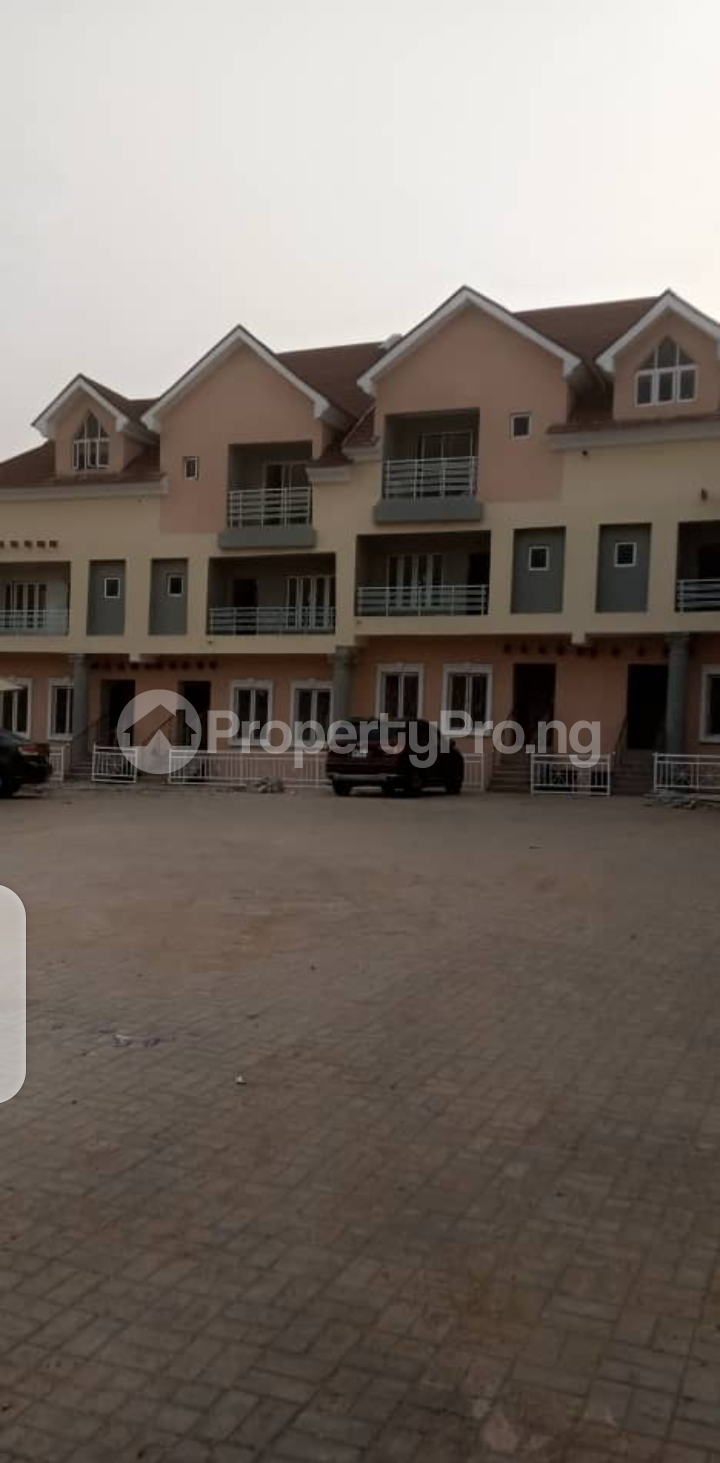 5 bedroom House for rent Close To Uniter Nations Office Asokoro Abuja