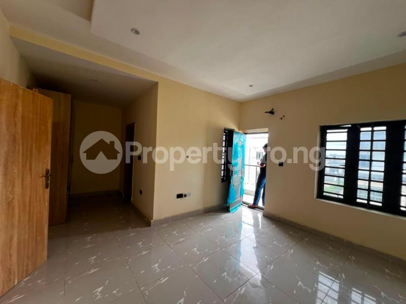 Flat / Apartment for rent Off Ogombo Road Abraham adesanya estate Ajah Lagos